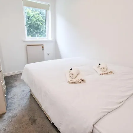 Lejlighed Stylish 3 Bedroom House *